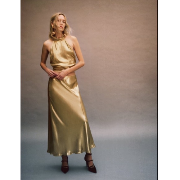ZARA 2 PIECES MATCHING SET METALLIC HALTER TOP AND LONG METALLIC SKIRT - Picture 4 of 16